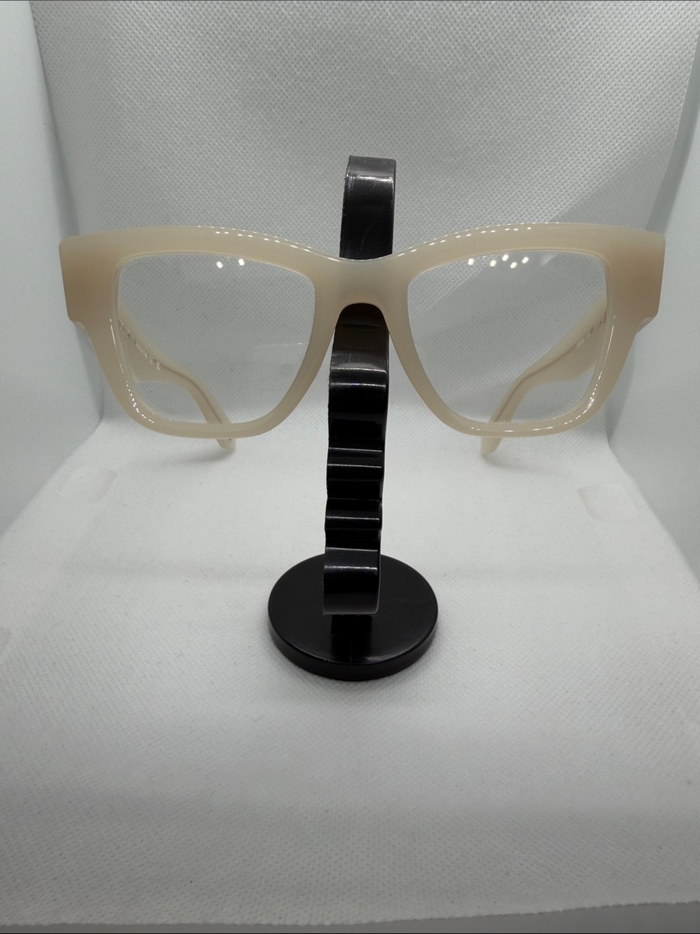 Eyewear - Off-White & Beige Sunglasses (Box Label)